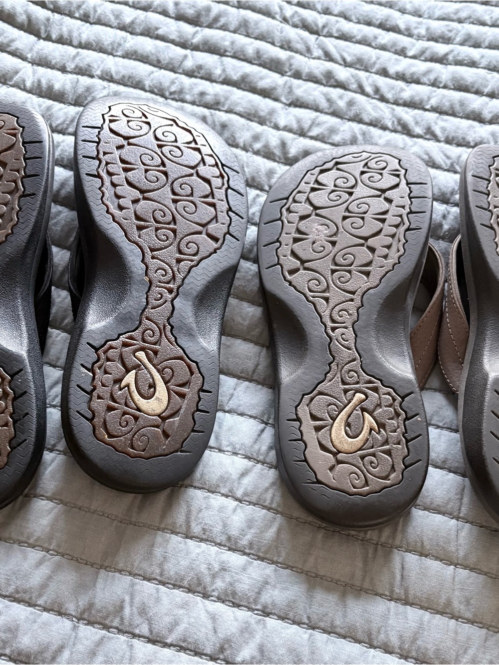 Olukai Ohana flip flops - Picture 4 of 4